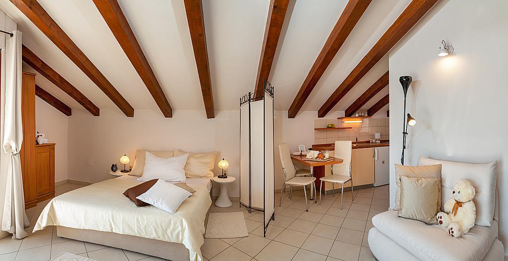 Villa Croatica Apartments Žaborić Extérieur photo
