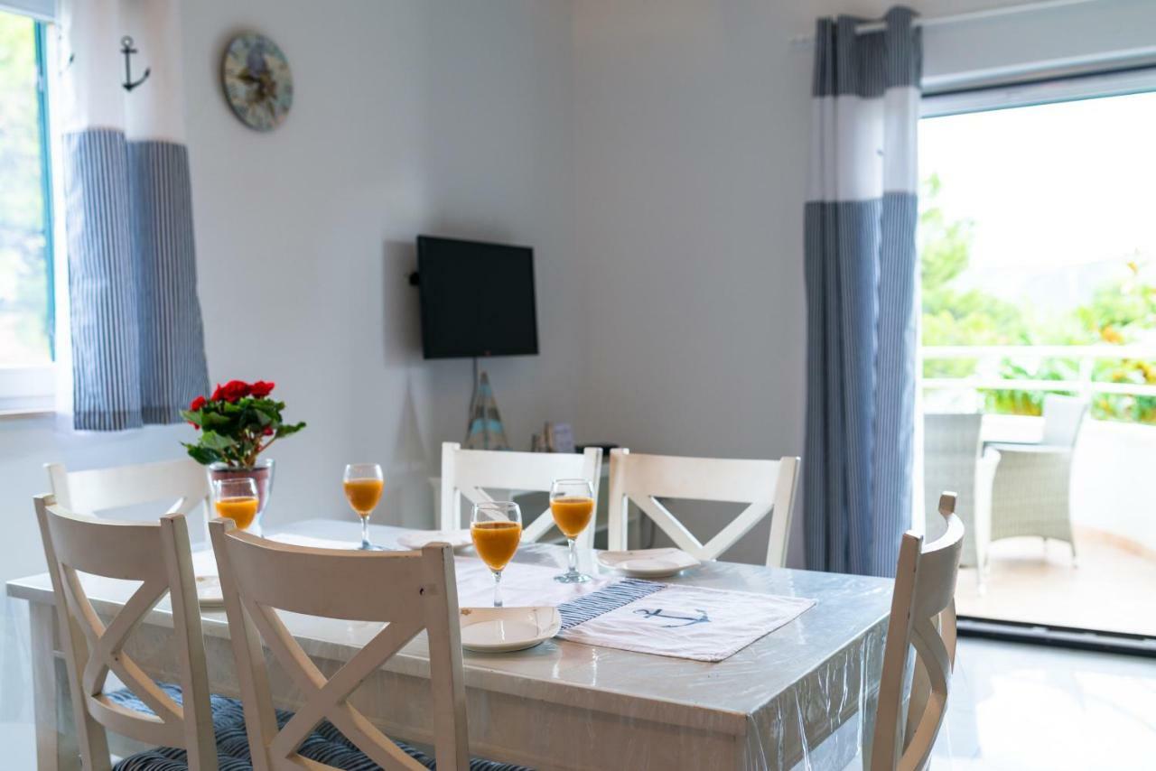 Villa Croatica Apartments Žaborić Extérieur photo